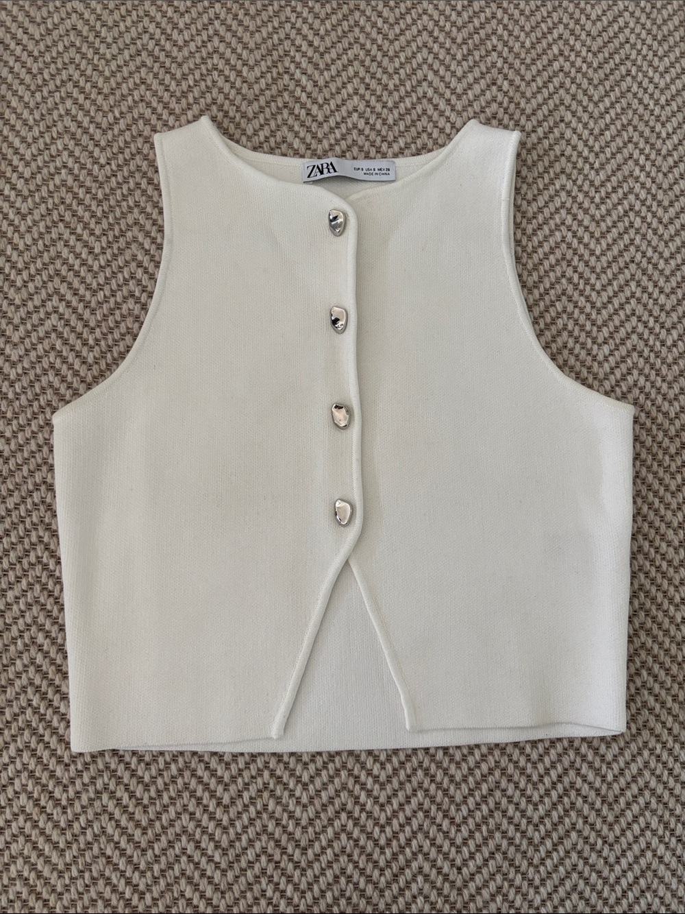 Zara Cream Knit Sleeveless Button-Front Tank with Heart Buttons - Size Small
